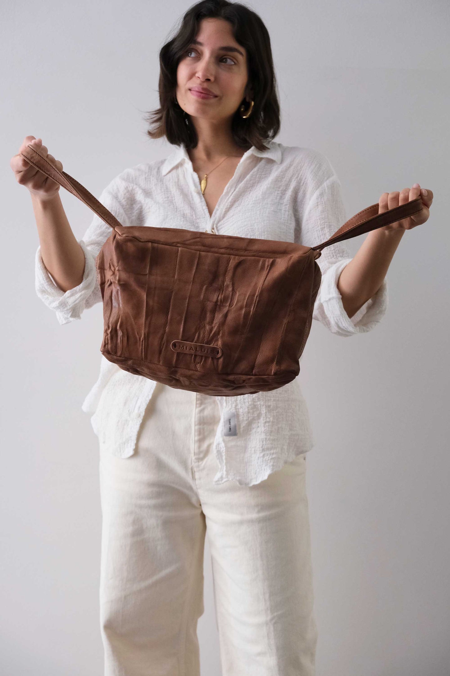 Bobo a tracolla cioccolato in morbida nappa lomè - Made in Italy -