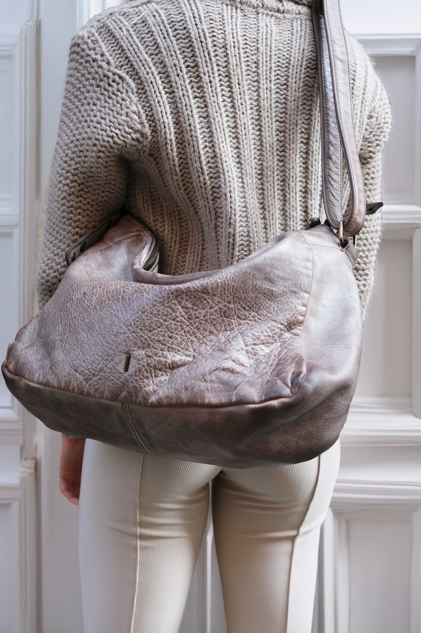 Chicca hobo bag in taupe turner calf soft leather - Made in Italy -