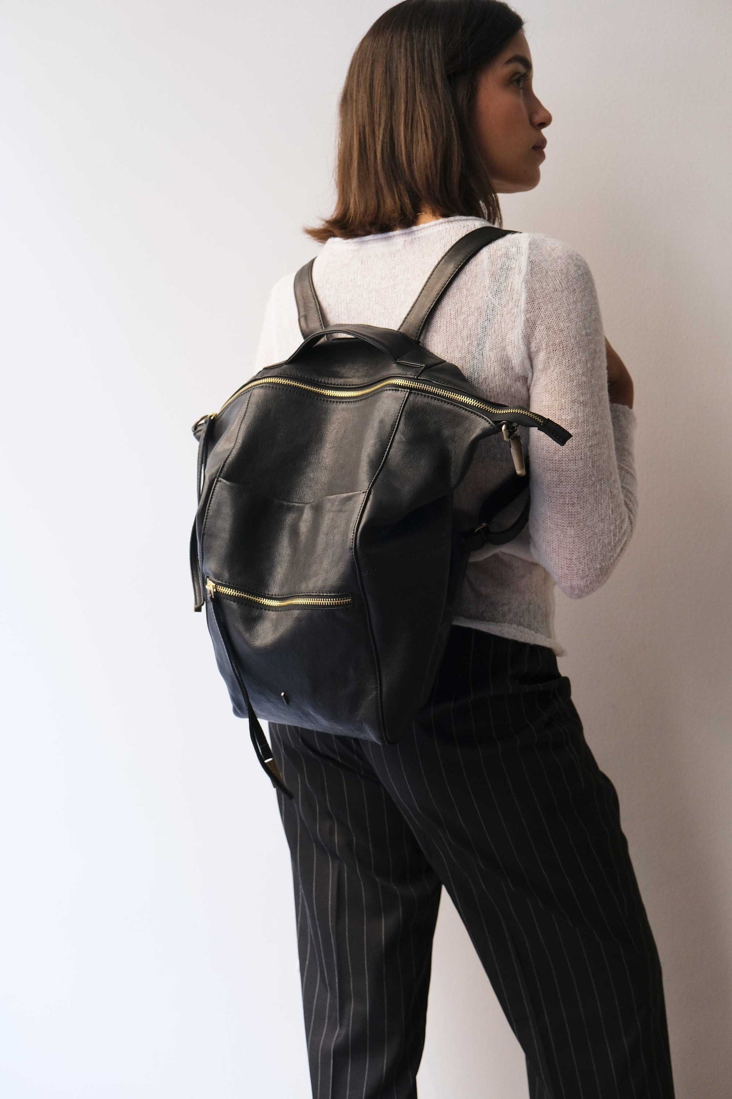 Vicky backpack in black vegetable-tanned nappa leather, - Made in Italy -