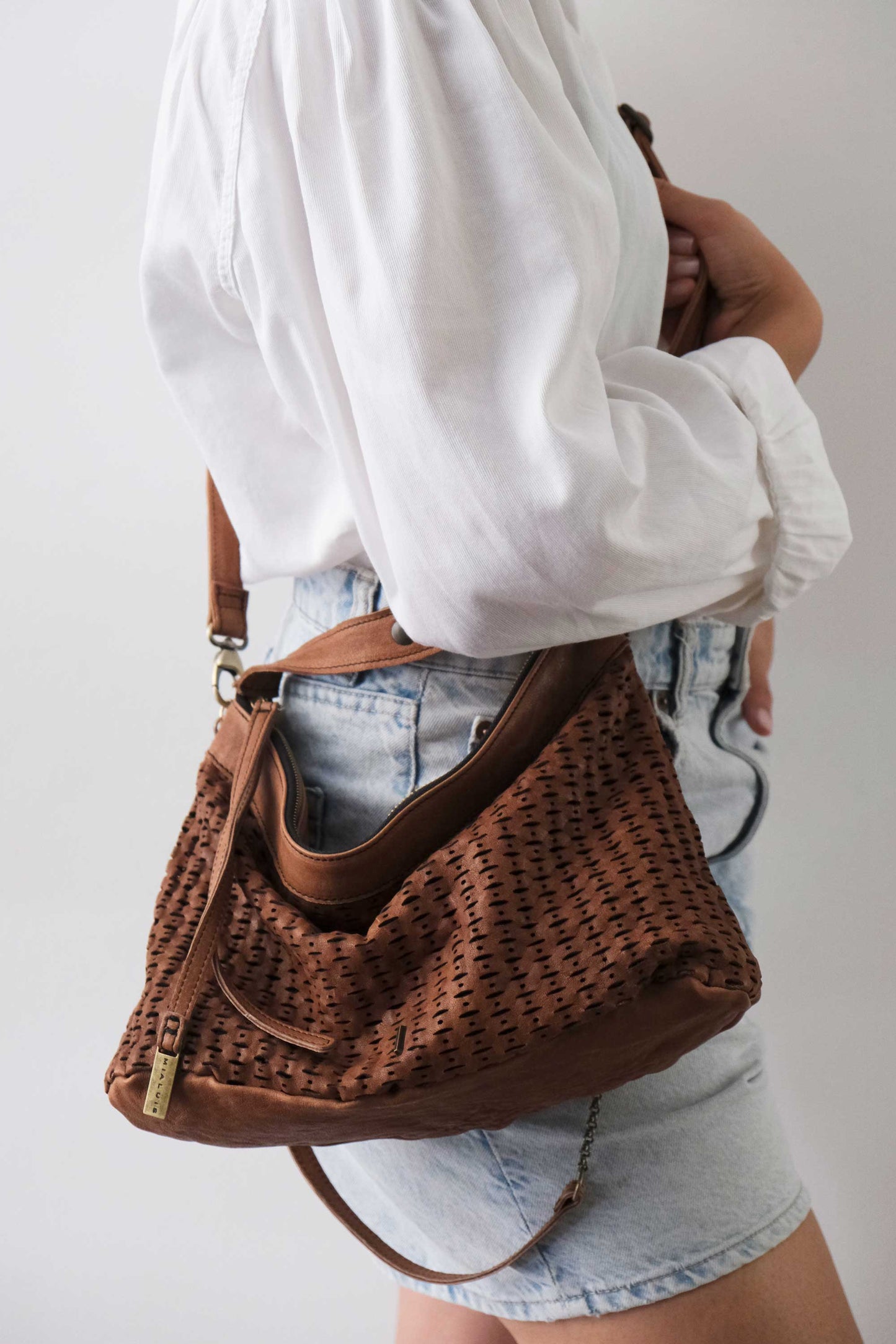 Chicca Media hobo bag in chocolate perforated giunco nappa - Made in Italy -