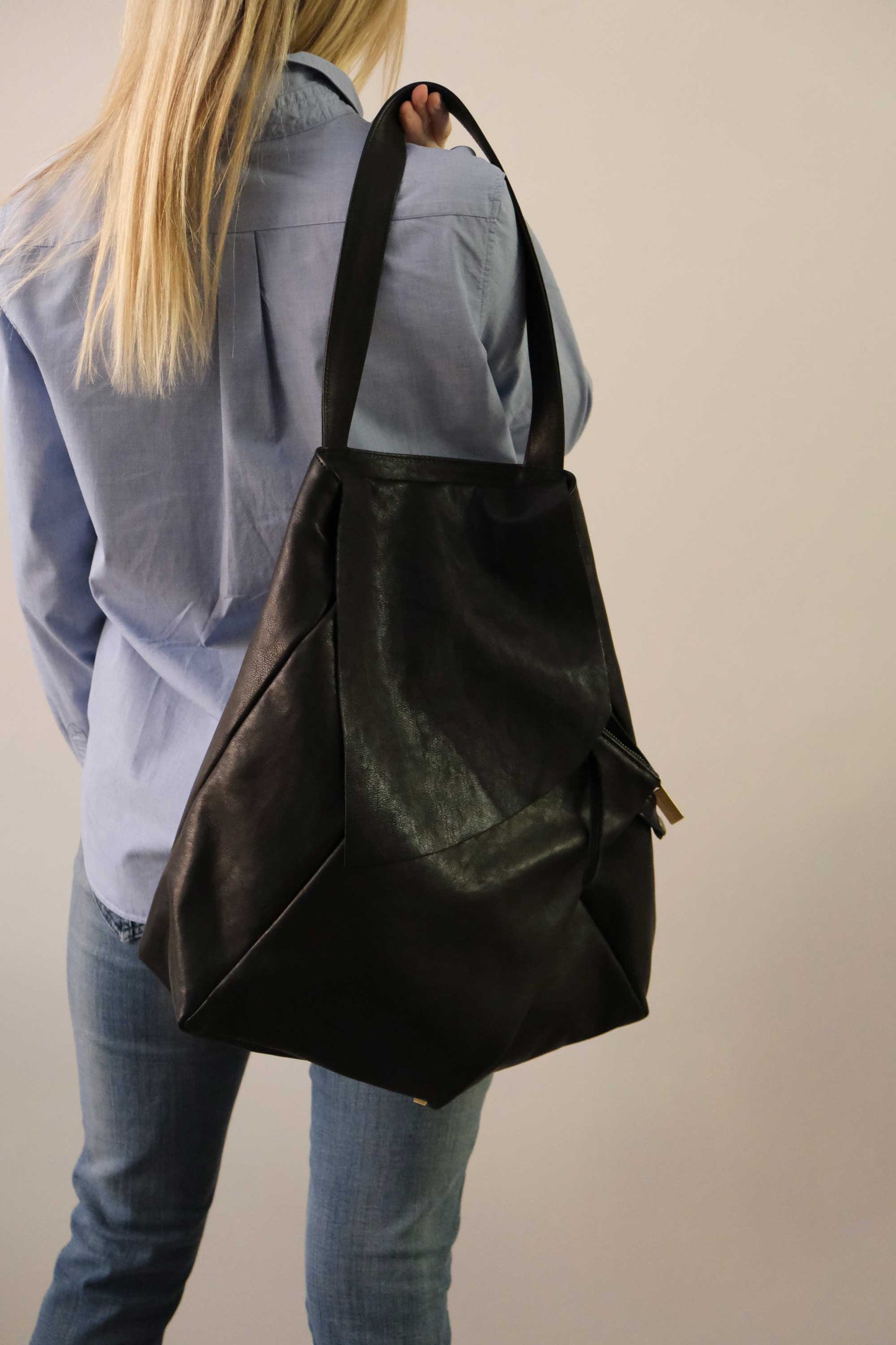 Ferdi tote bag in black nappa leather - Made in Italy -