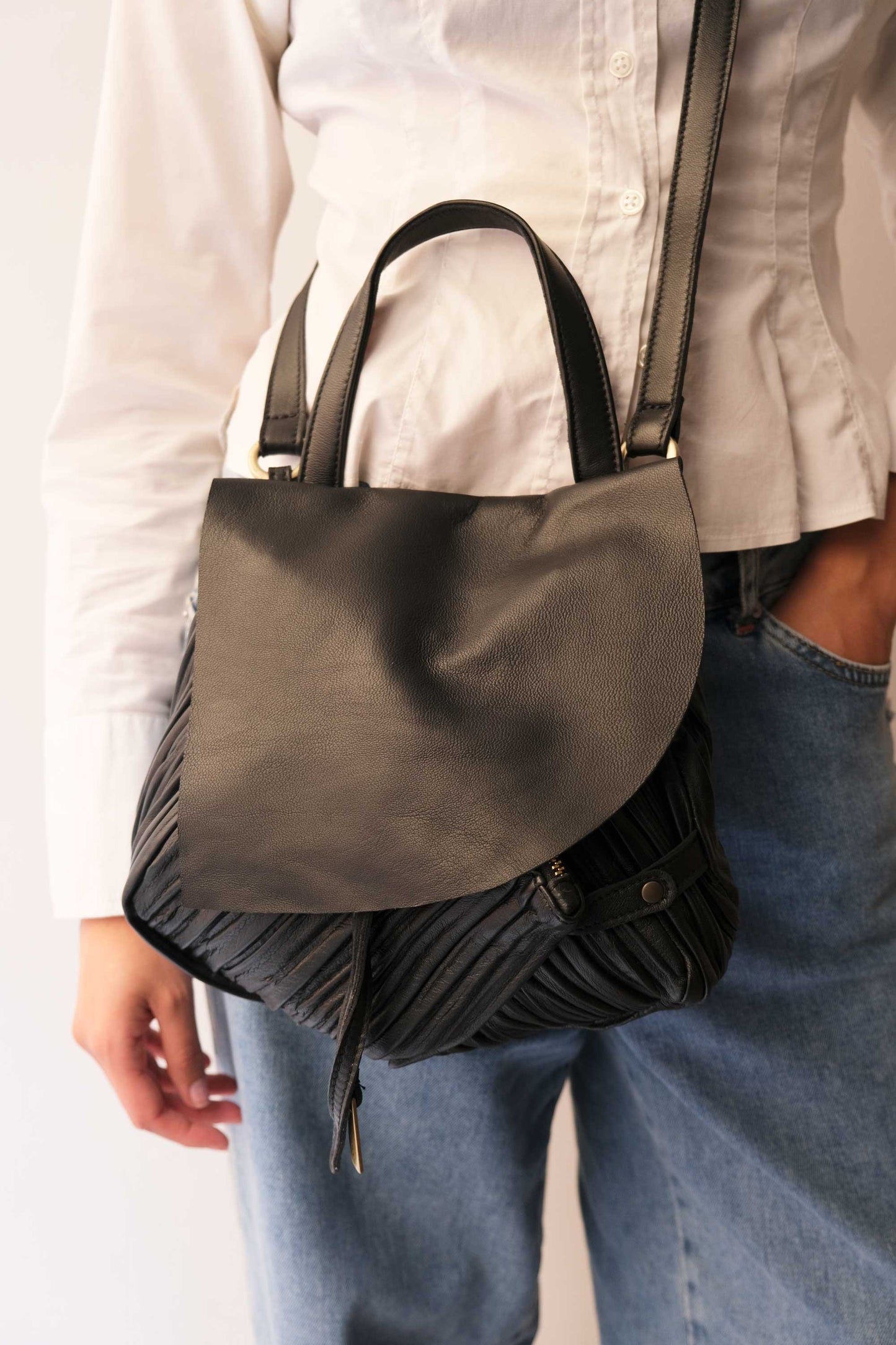 PRE ORDER discount 15%-Minu in pleated black colour leather - use code PREORDER15 - ESTIMATED DELIVERY END SEPTEMBER - Made in Italy -