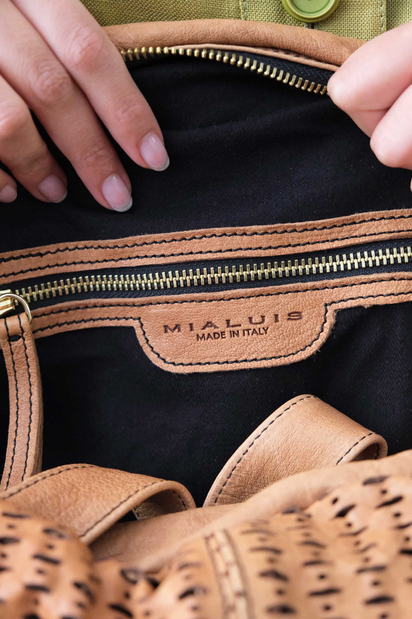 Betty tote nappa laserata giunco cognac - Made in Italy -