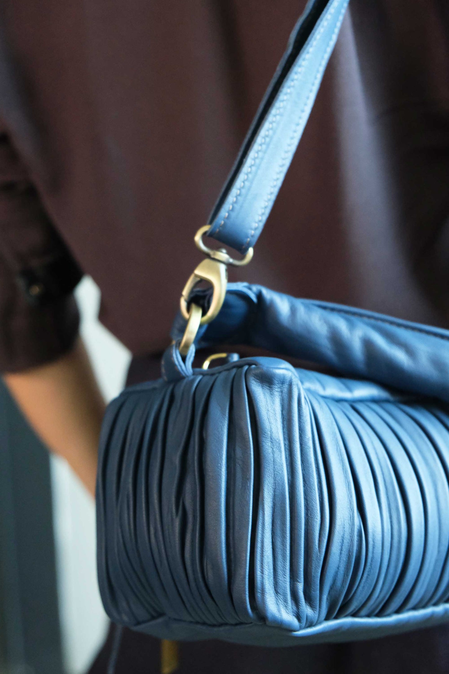 Bobo mini in denim pleated leather