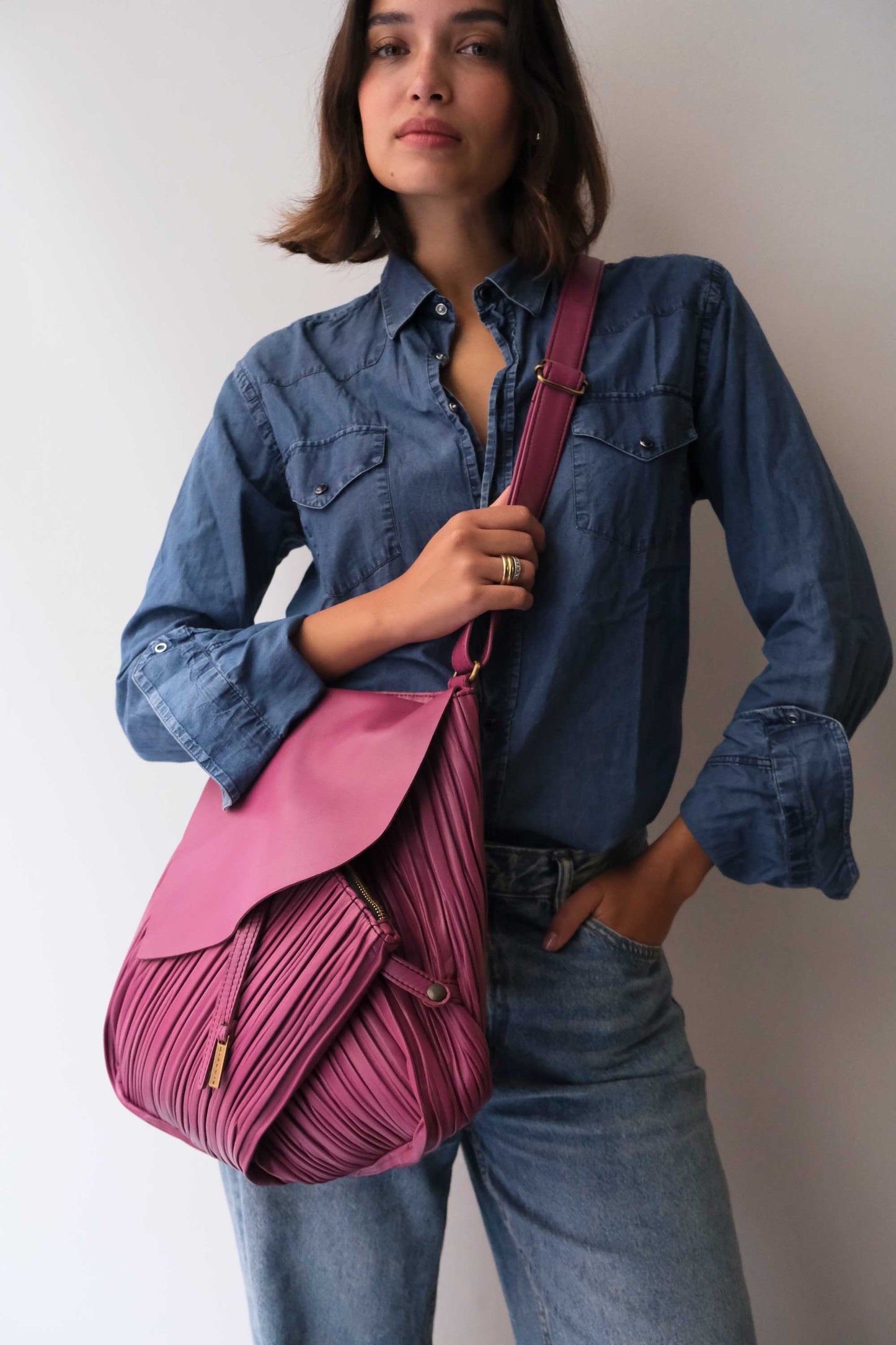 PREORDINE sconto 15% - Gabri borsa tote in nappa plissettata color barolo - usa il codice PREORDER15 - LA CONSEGNA E' STIMATA PER LA FINE DI SETTEMBRE- Made in Italy -