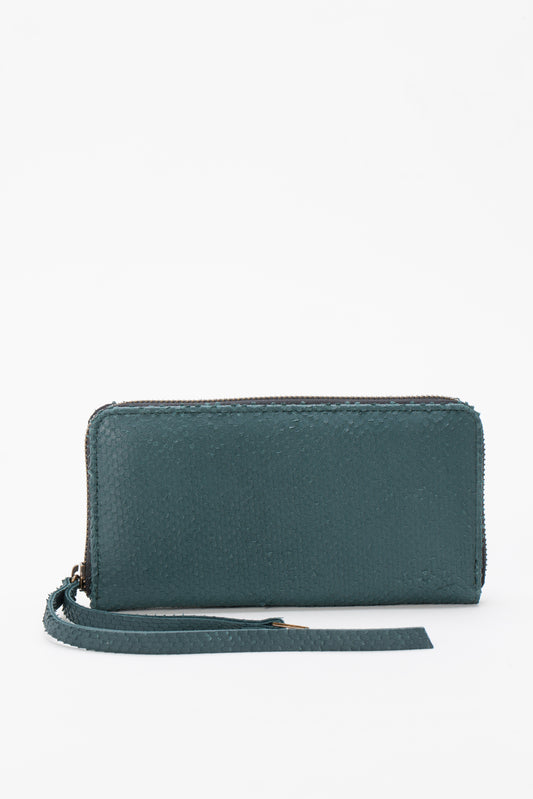 Zip around wallet lasercut