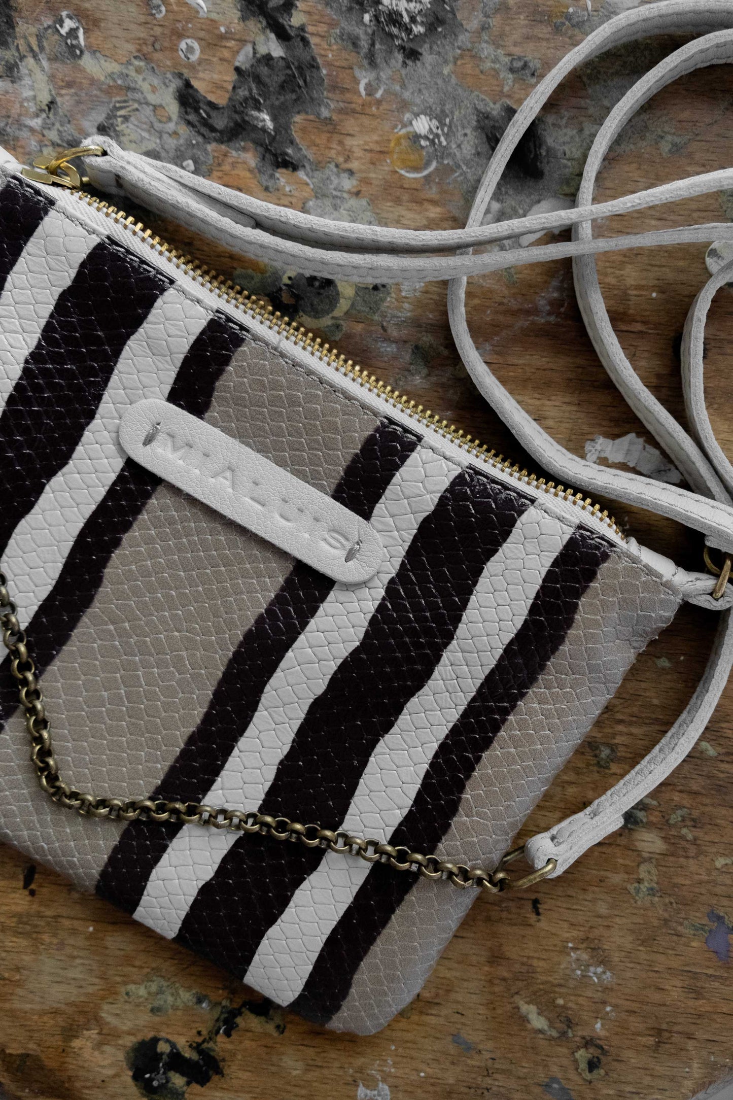 Tina pochette in stripe cream soft leather