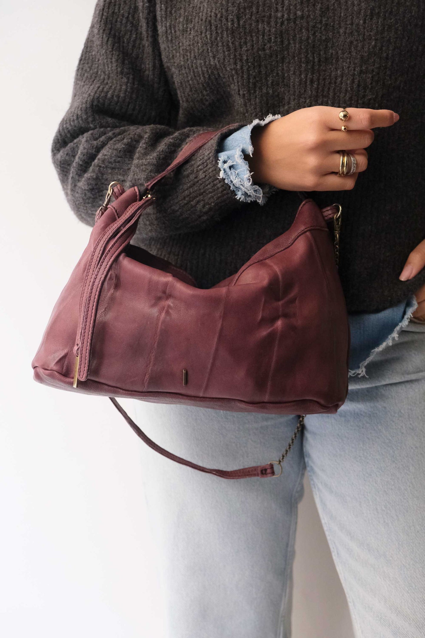 Chicca Media hobo bag in plum lomé nappa - Made in Italy -