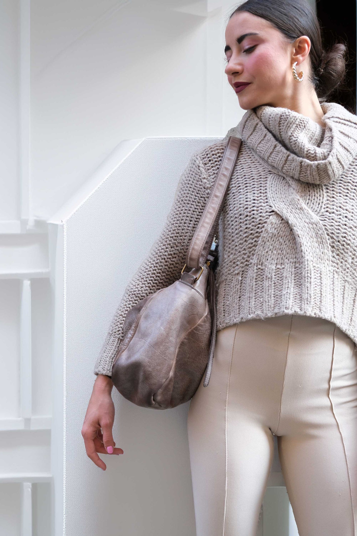 Chicca hobo bag in taupe turner calf soft leather - Made in Italy -