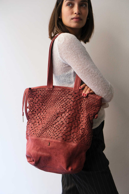 Nina tote in cherry perforated nappa leather  - Made in Italy -