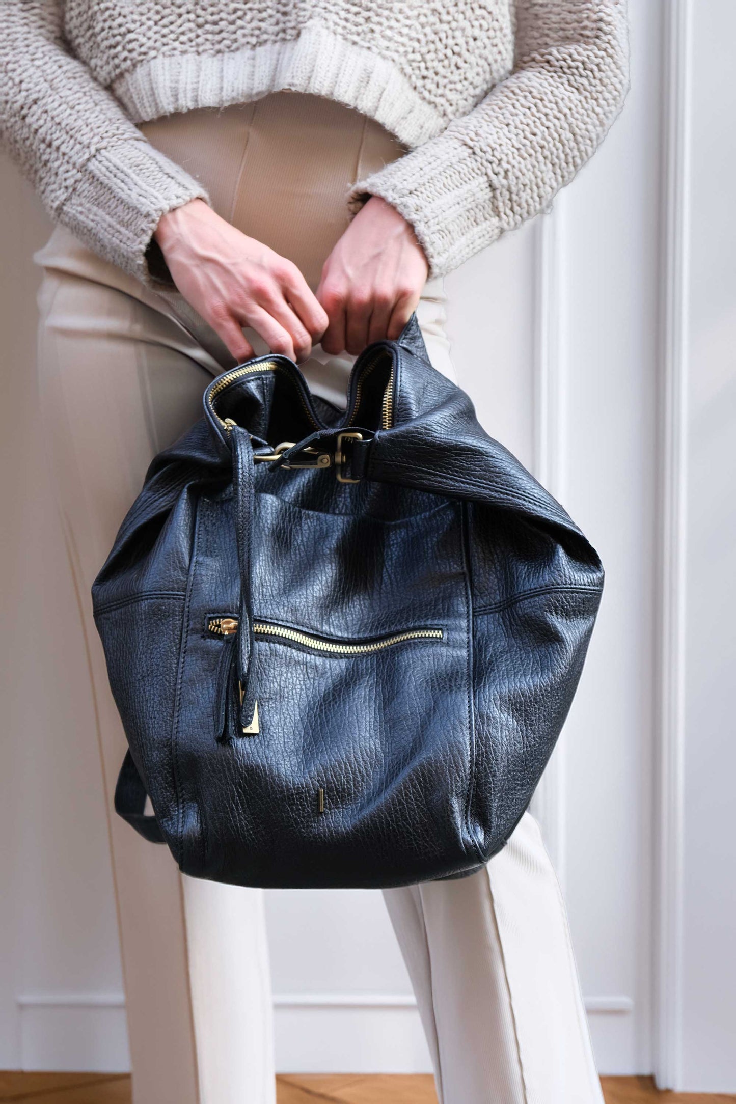 Vicky backpack in black shark-print vegetable-tanned nappa leather – Made in Italy -