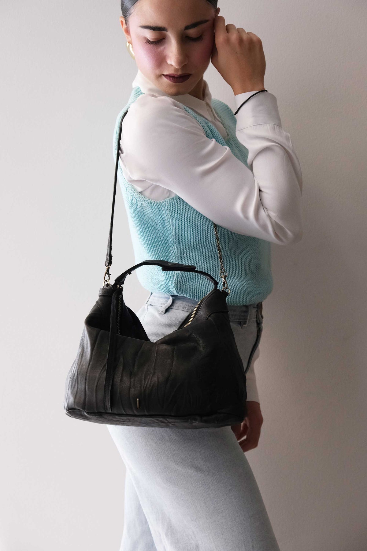 Chicca Media hobo bag in black lomé nappa - Made in Italy -