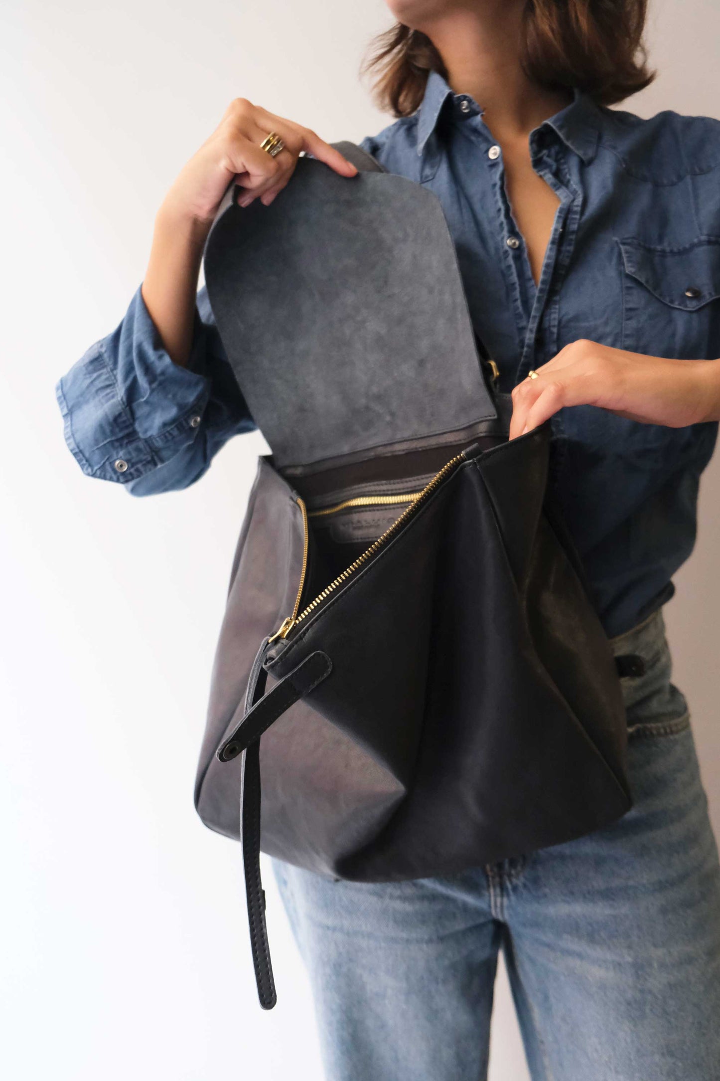 Gabri tote bag in soft nappa navy - Made in Italy -