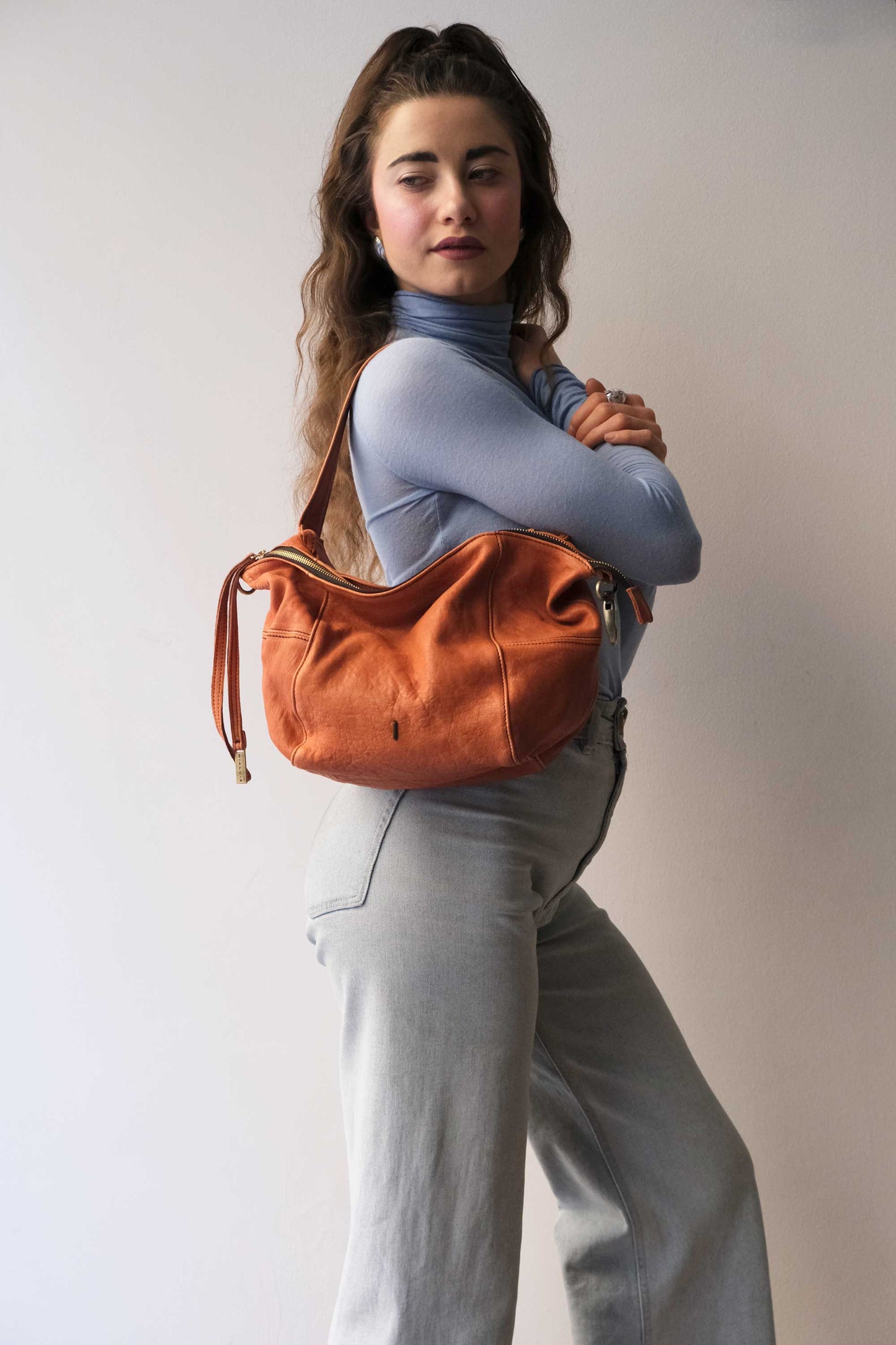 Mina media tote bag in lips nappa leather - Made in Italy -