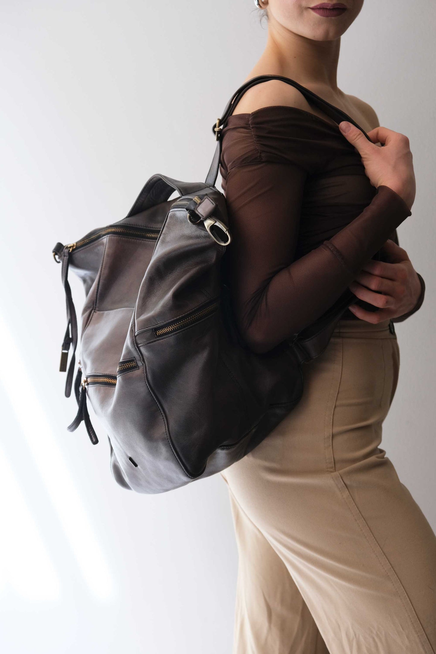 PREORDINE sconto 15% -Vicky zaino  in morbida pelle di vitello pitone effetto Turner color caffè - usa il codice PREORDER15 - LA CONSEGNA E' STIMATA 30 GIORNI DALL'ORDINE- Made in Italy -