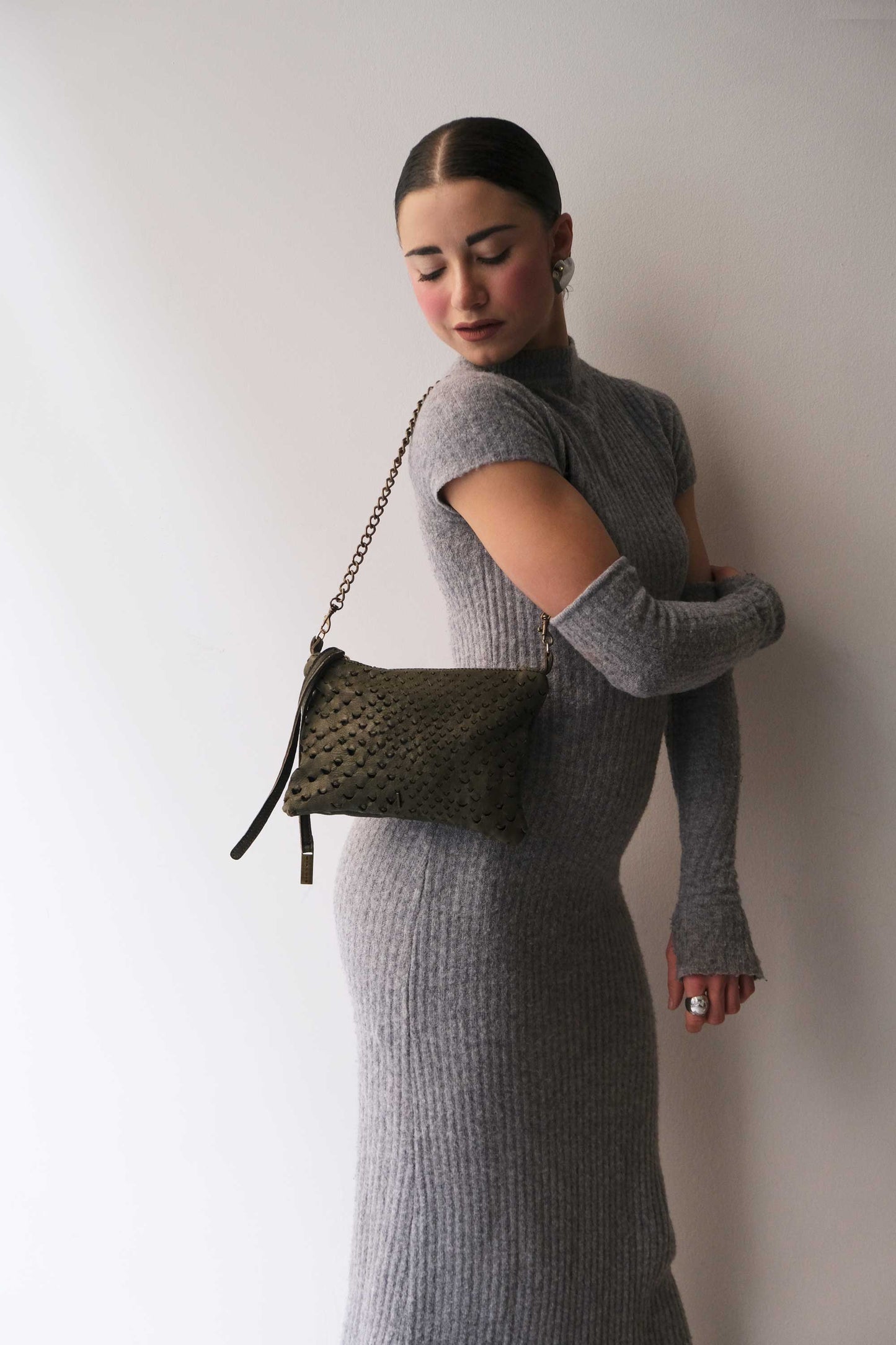 Mikin forest pochette in taipan vegetable-tanned leather – Made in Italy -