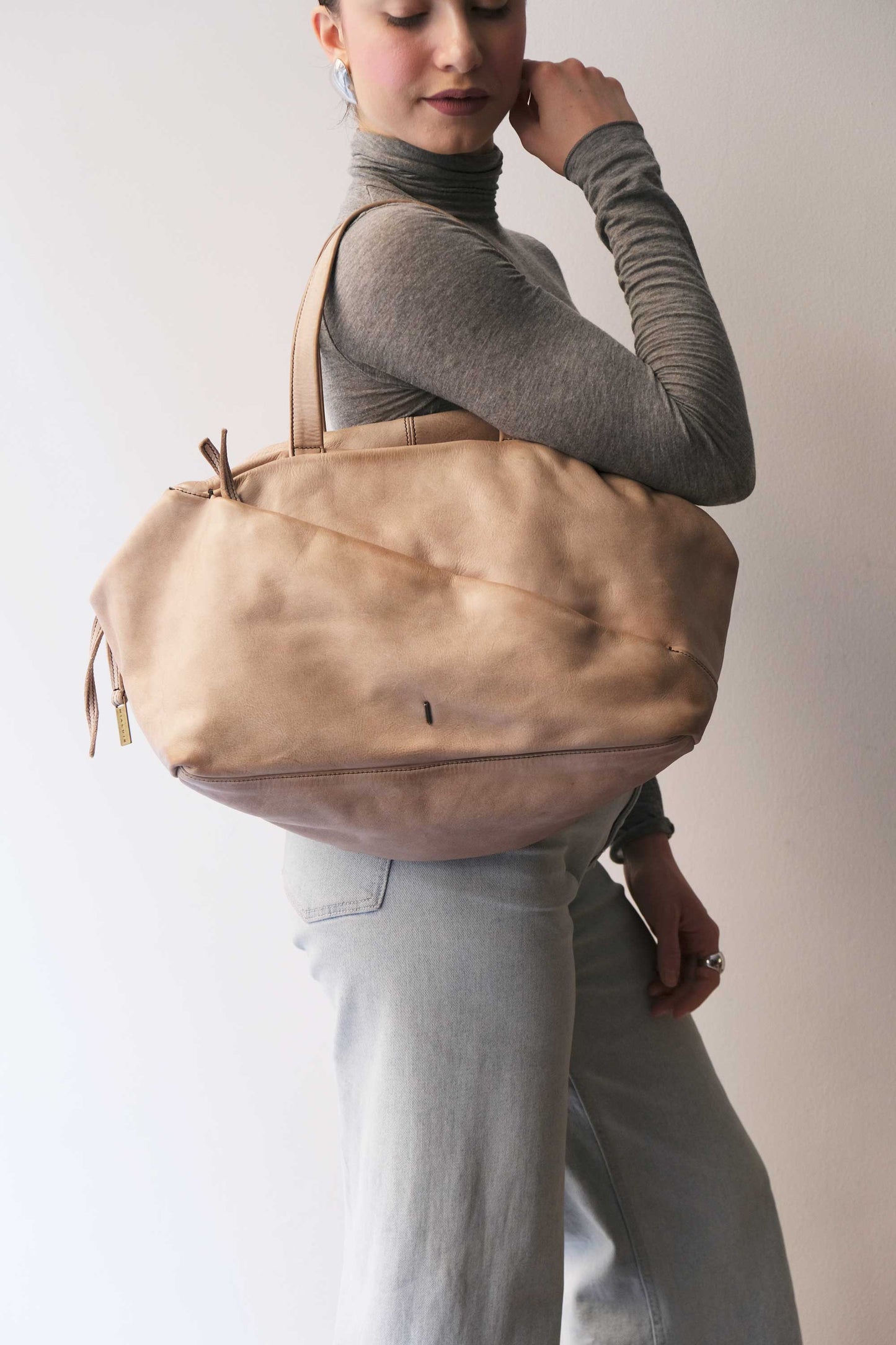 Pilli bag in sand turner soft leather - Made in Italy -