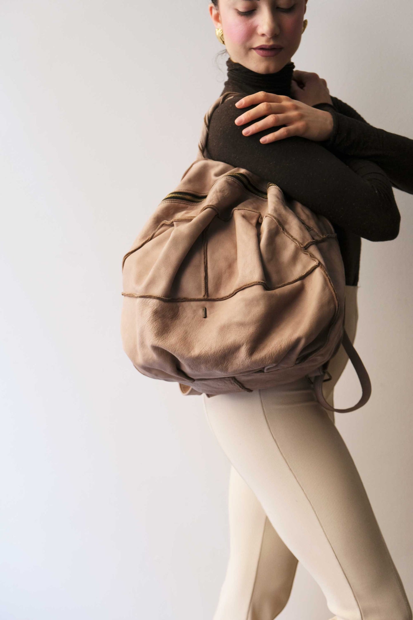 Reneri backpack sand garment-dyed leather - Made in Italy -