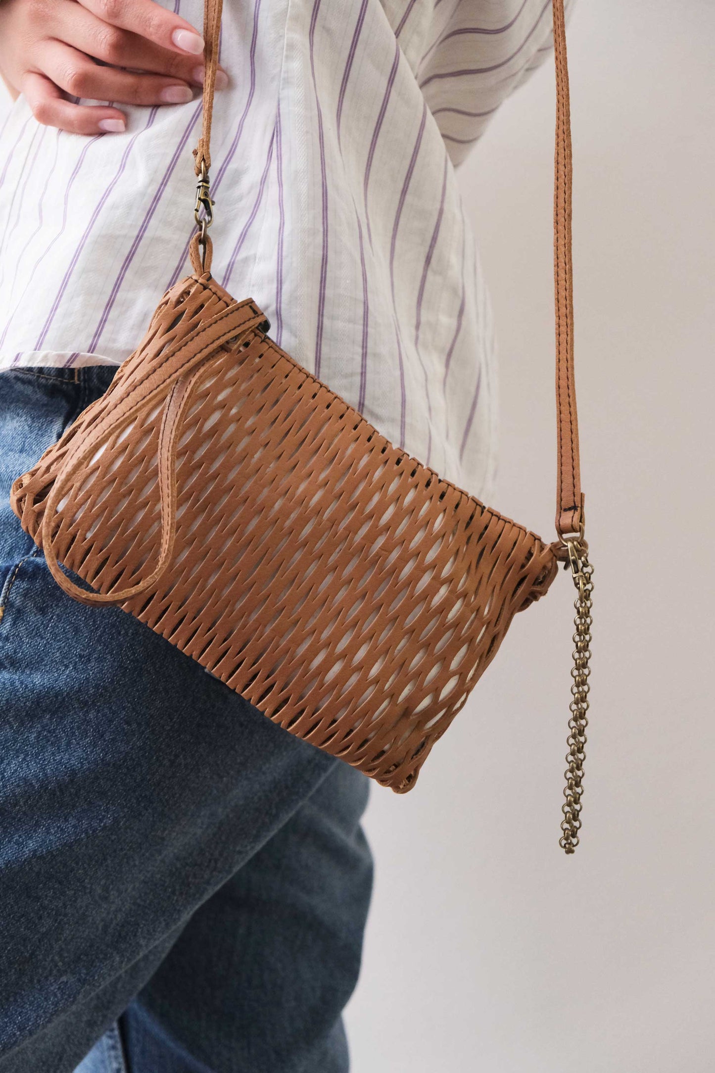 Tina pochette in cognac perforated leather - Made in Italy -