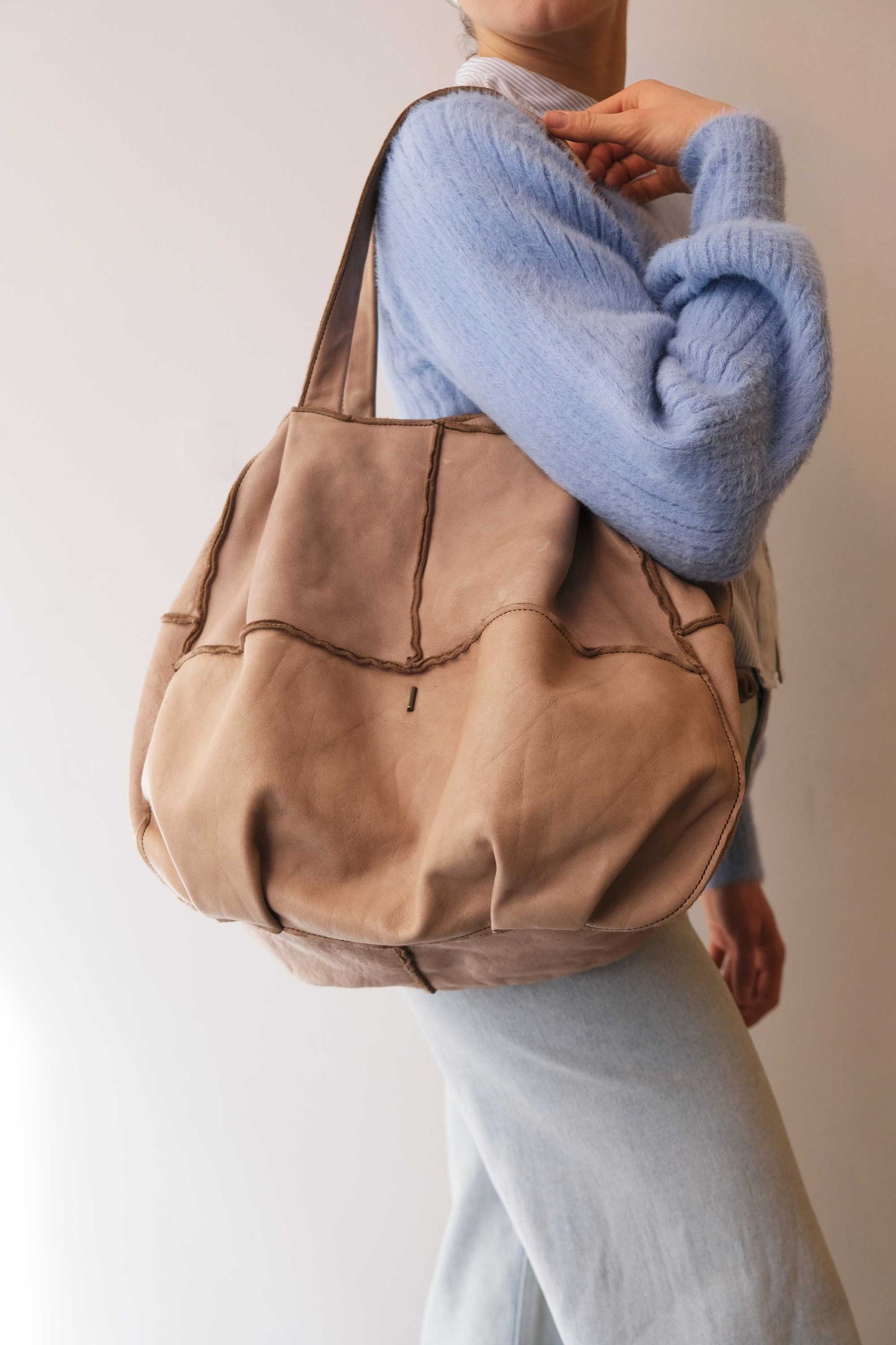 Reri bag sand garment-dyed leather - Made in Italy -