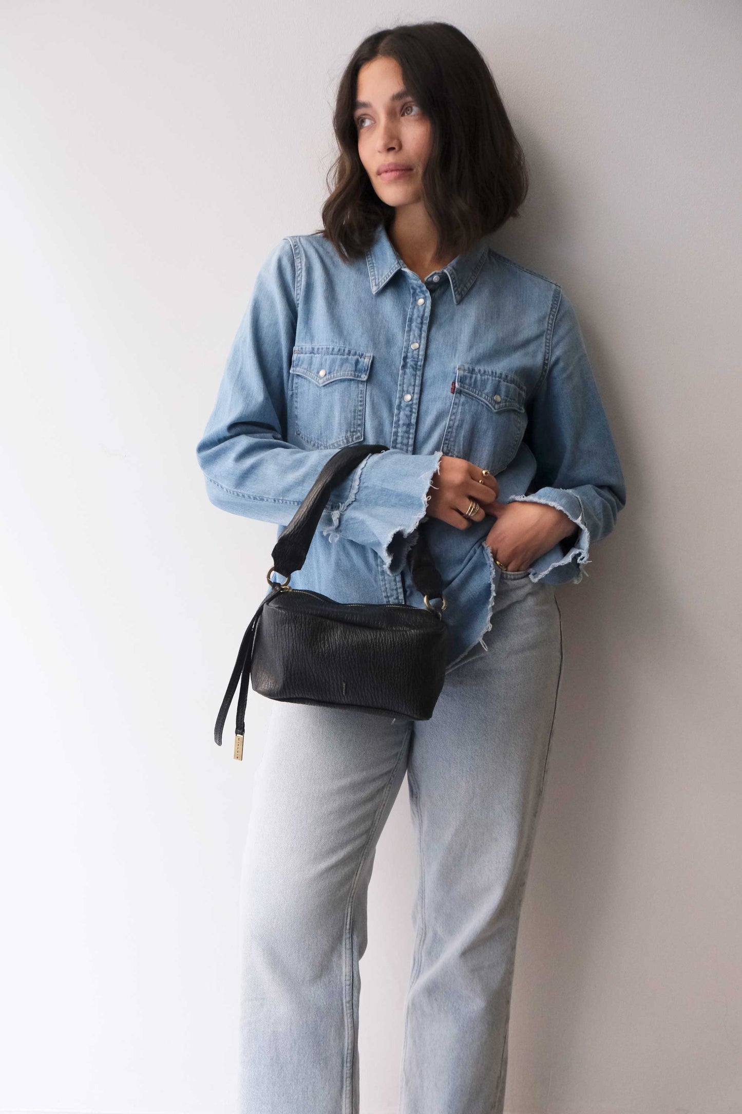 Bobo mini in black shark-effect print leather nappa - Made in Italy -