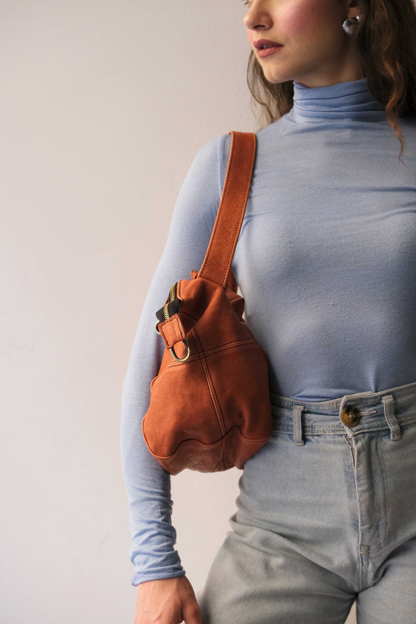 Mina media tote bag in lips nappa leather - Made in Italy -