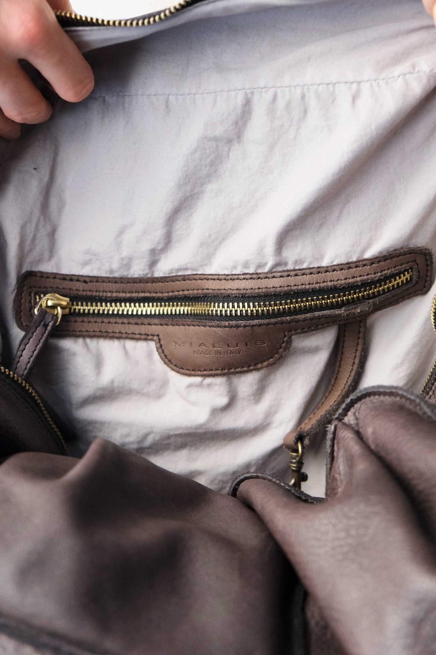 Reneri backpack brown garment-dyed leather - Made in Italy -