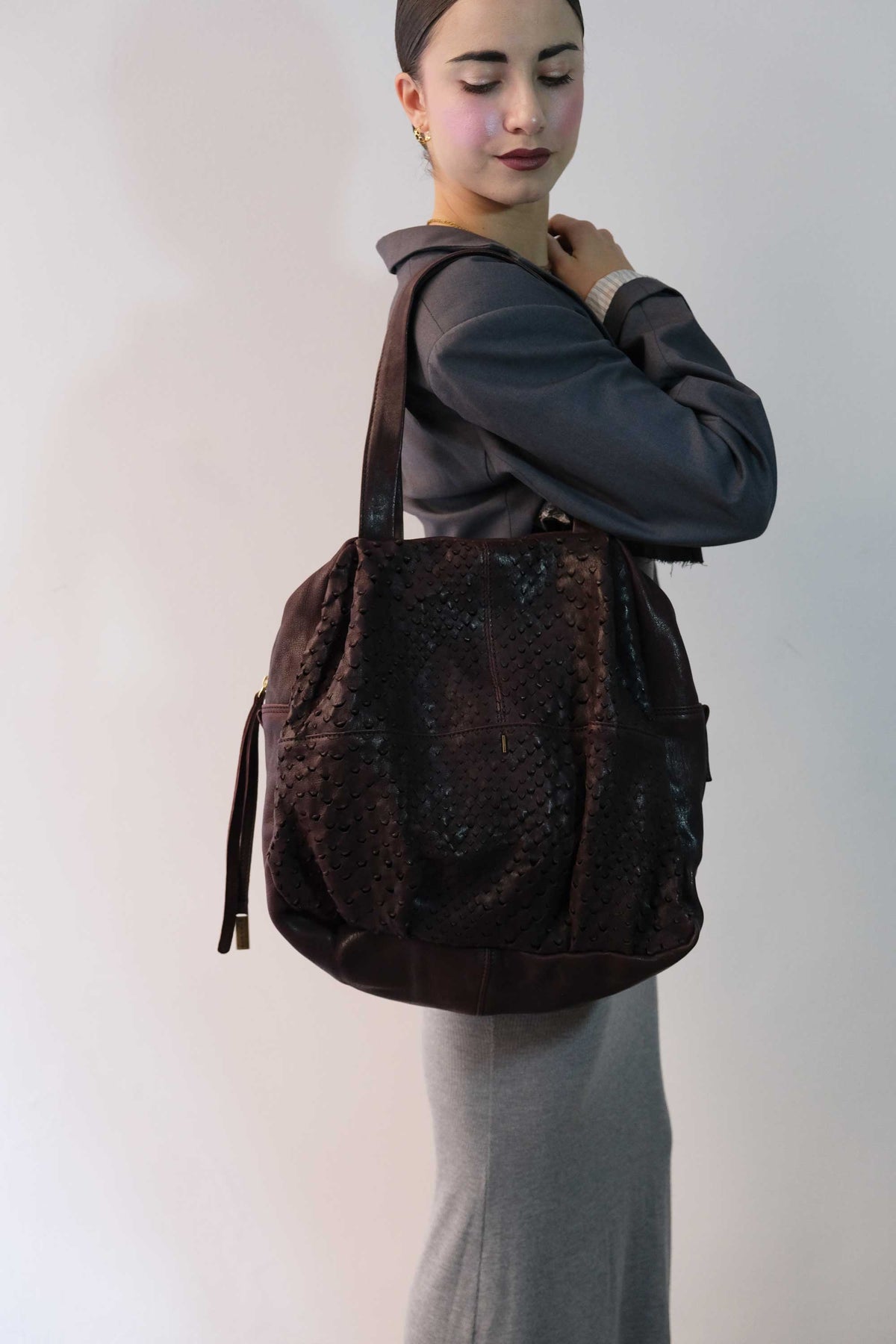 Riri borsa tote in nappa traforata prugna- Made in Italy -