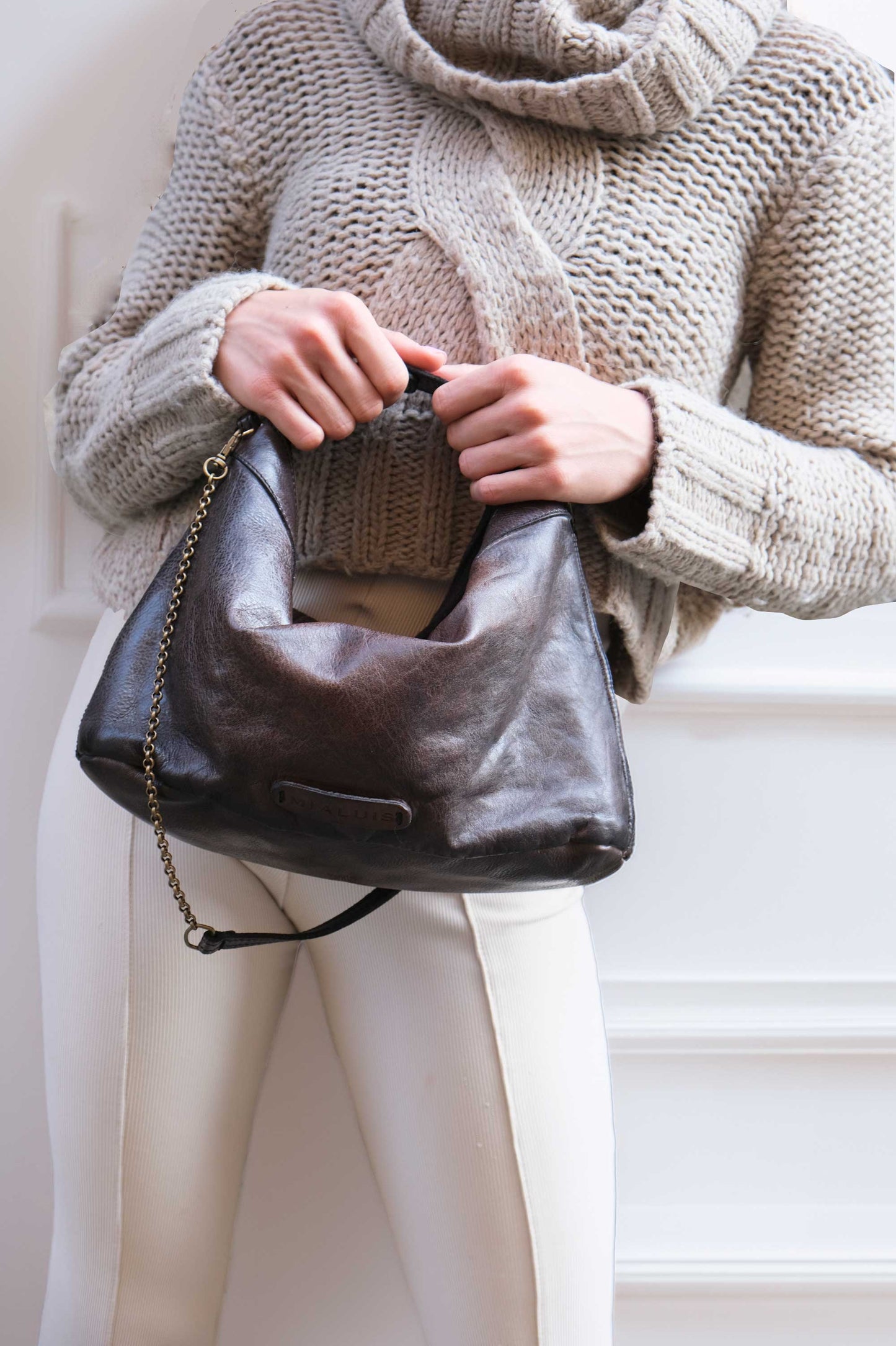 Chicca Media hobo bag in caffe turner calf soft leather - Made in Italy-