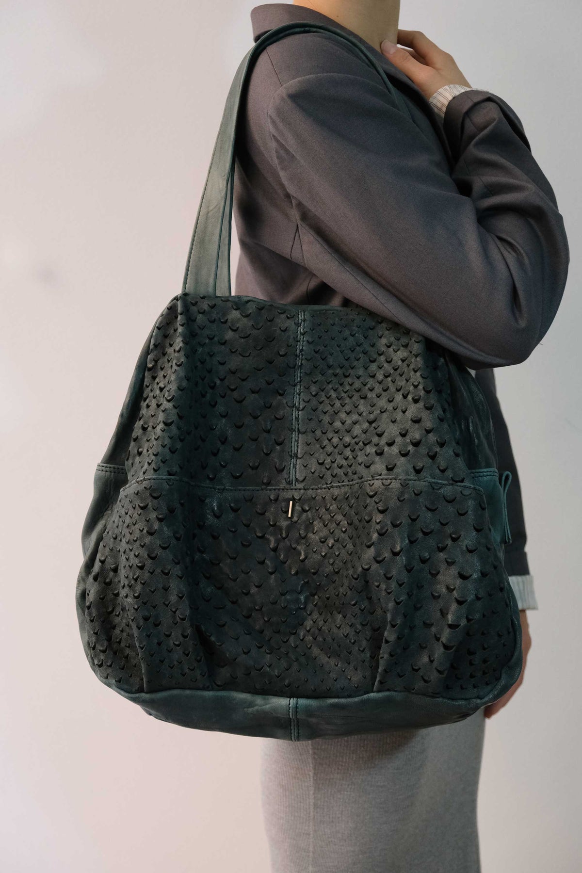 Riri tote bag in teal perforated nappa - Made in Italy -