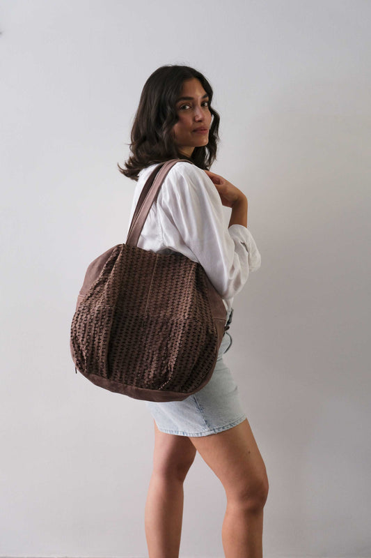 Riri tote bag in taupe perforated giunco nappa - Made in Italy -