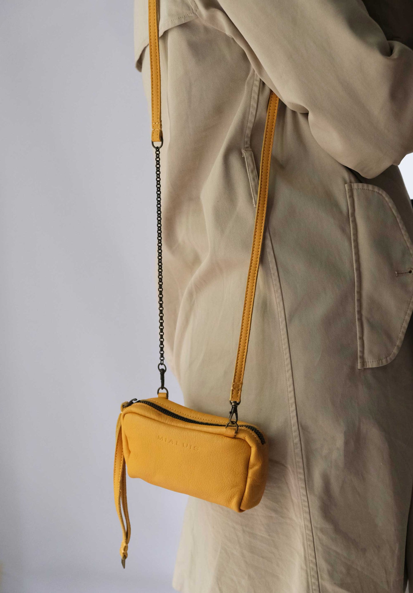Bombo pochette in yellow soft leather
