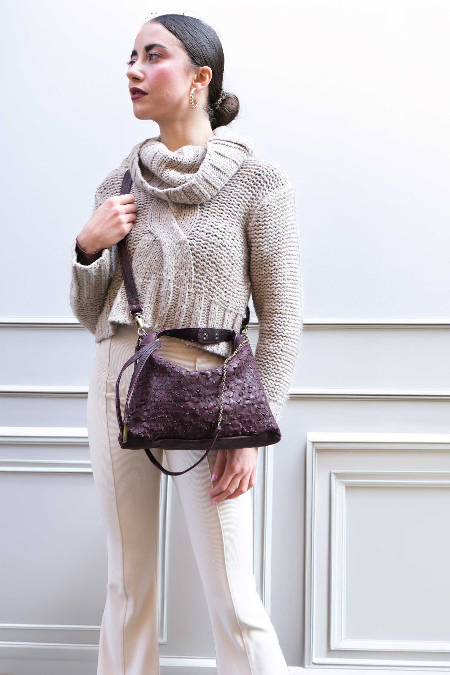 Chicca Media hobo bag in plum perforated nappa - Made in Italy-