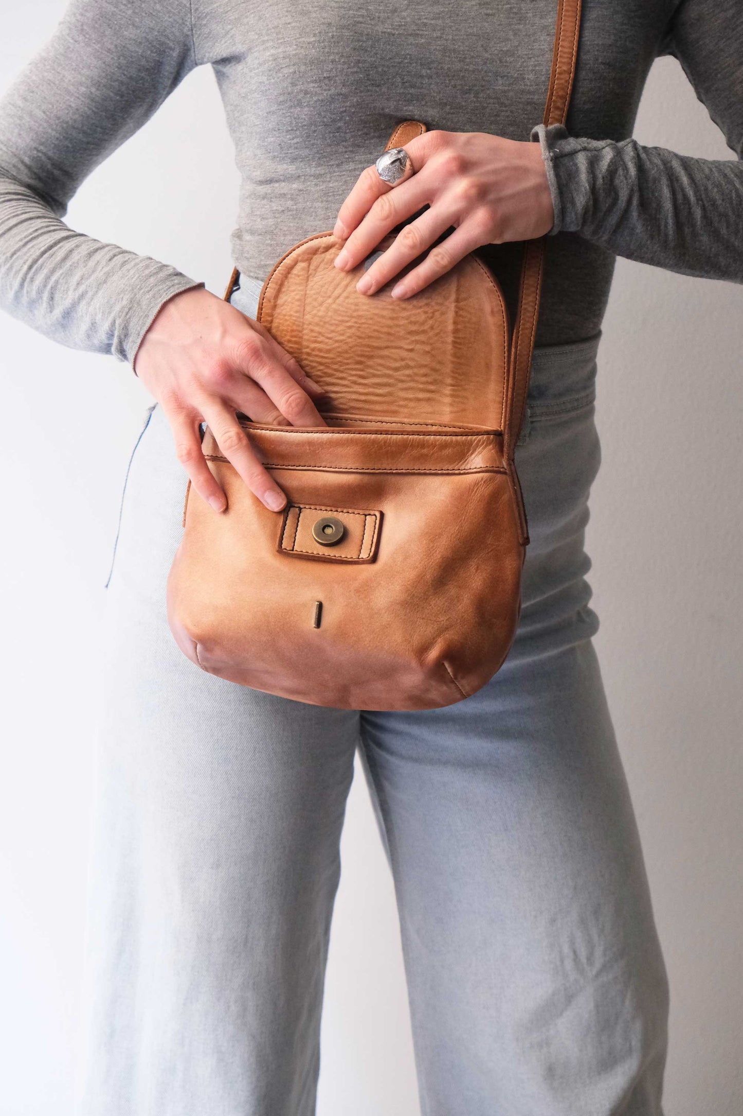 Do mini saddle bag in cognac turner calf soft leather - Made in Italy-