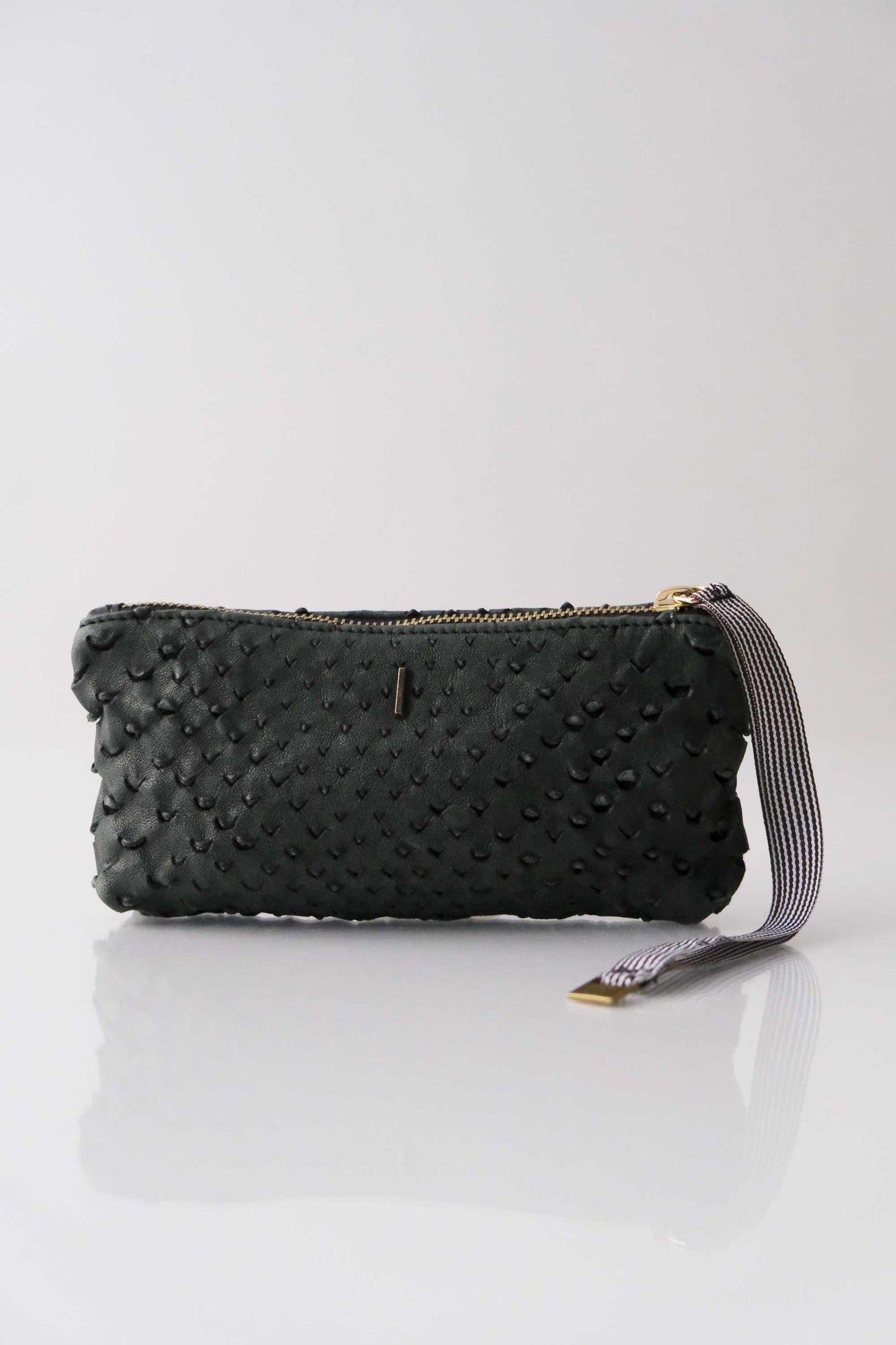 Dream Big soft malachite nappa taipan-effect pochette – The Sustainable Pochette – Made in Italy