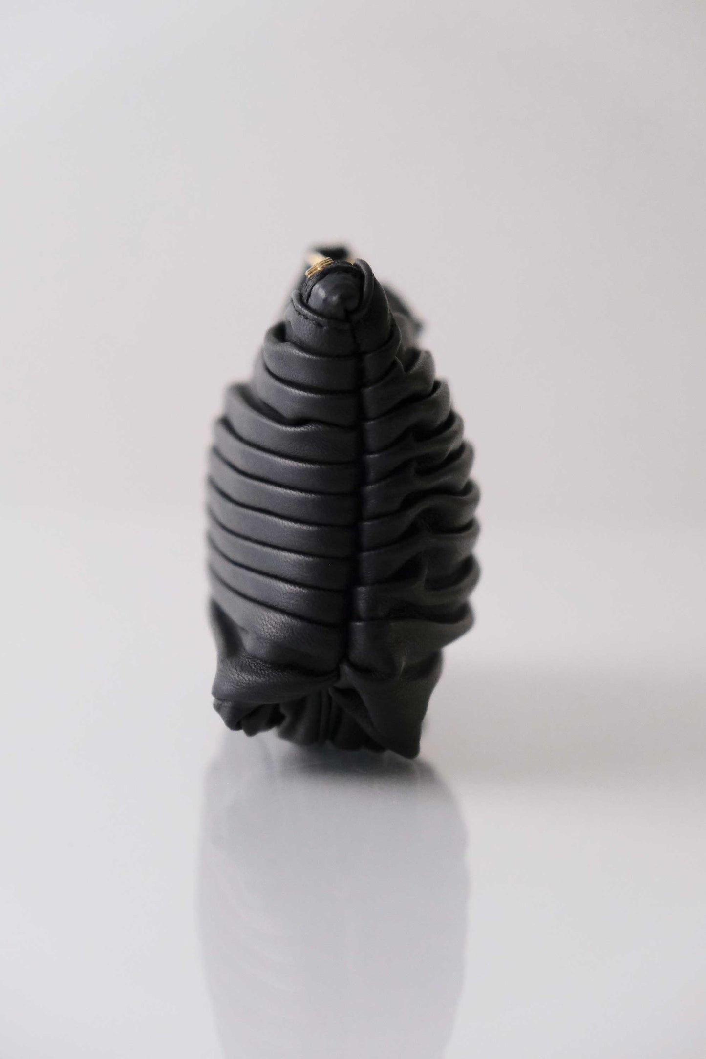 Dream stretch pochette in black pleated leather - Made in Italy -