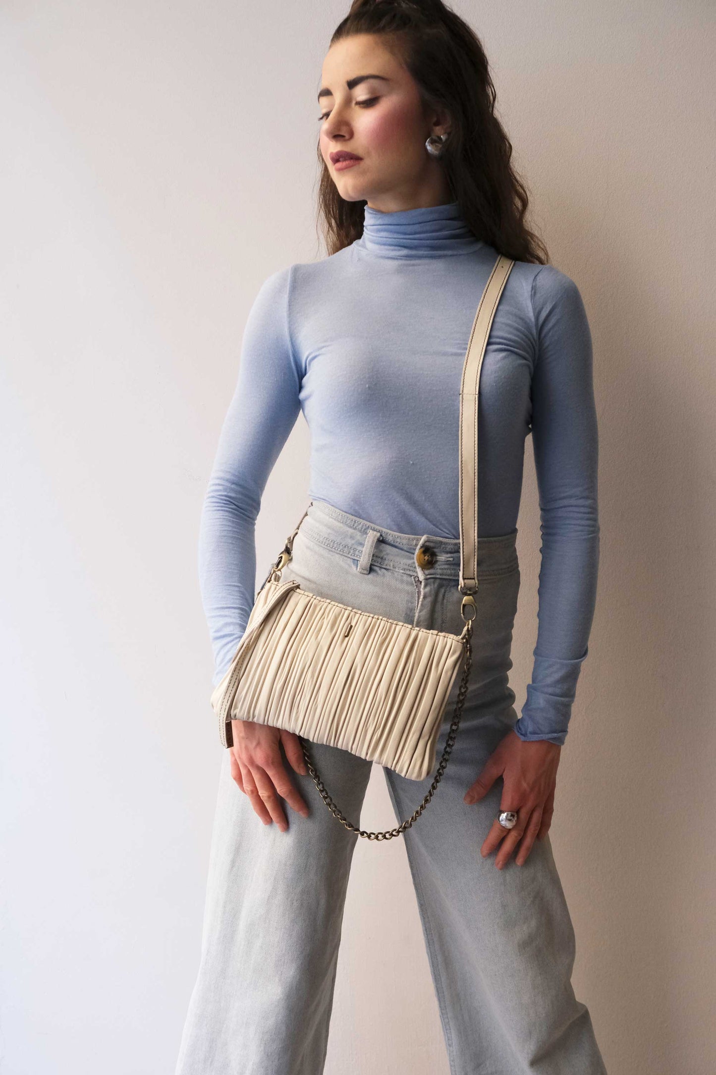 Mikin pochette in cream pleated leather - Made in Italy -