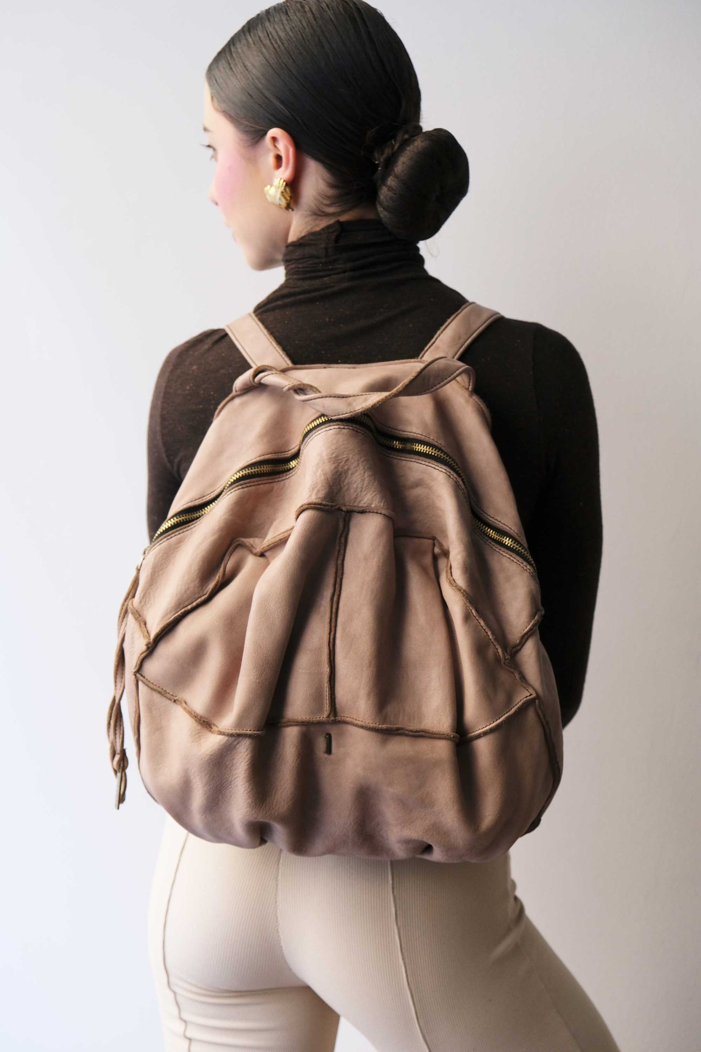 Reneri backpack sand garment-dyed leather - Made in Italy -