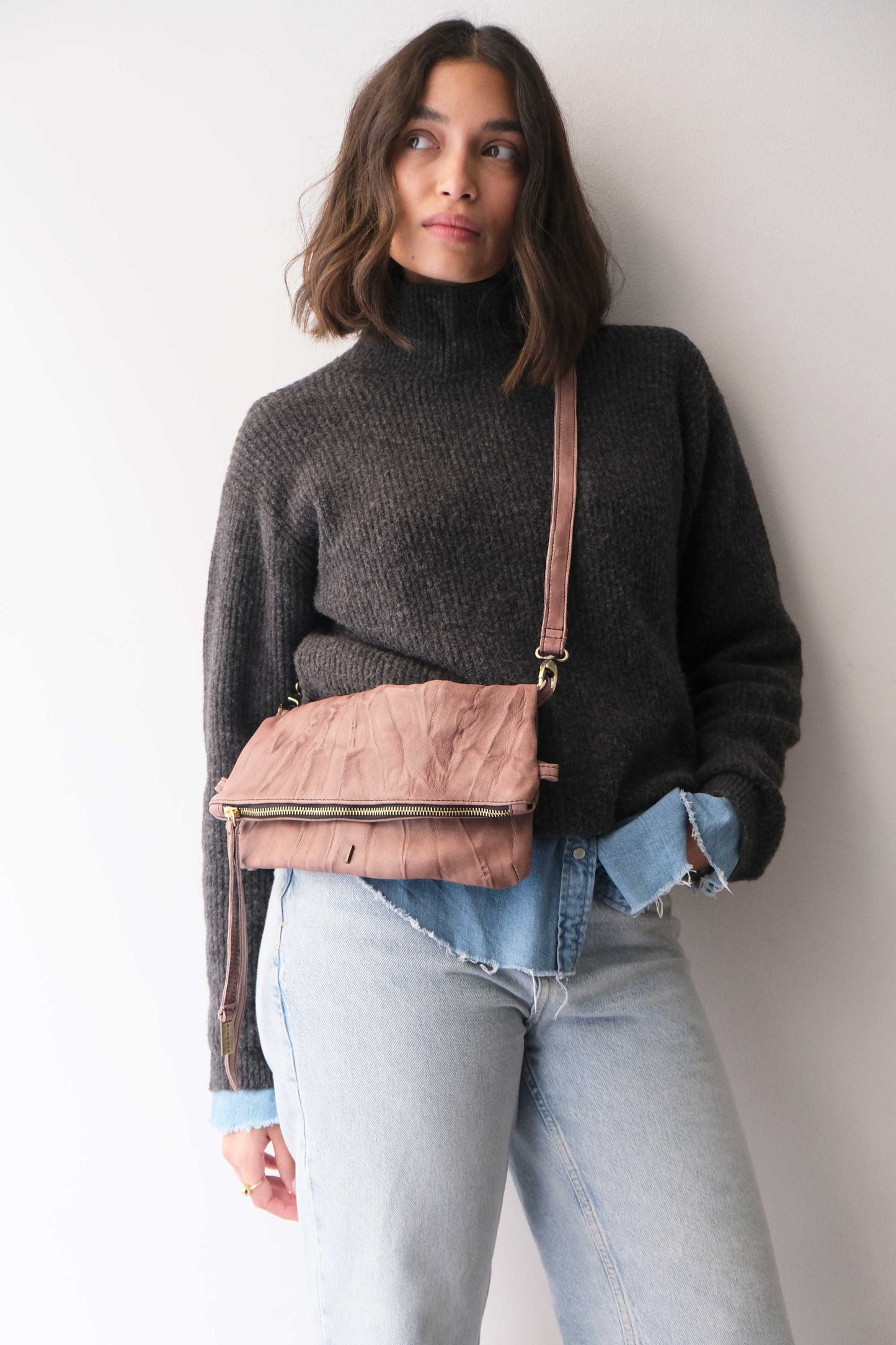 Stella modular pochette in taupe nappa washed soft leather leather - Made in Italy -