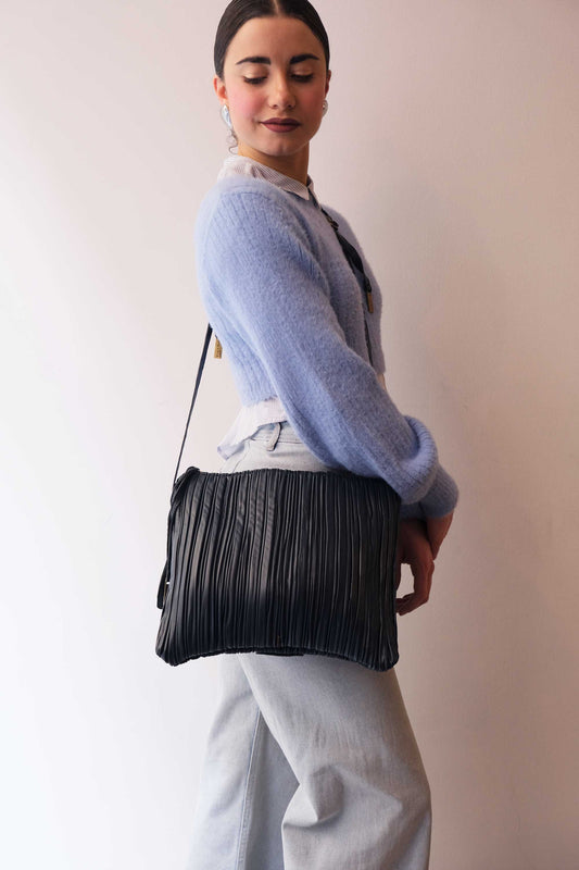 Valentina small hobo bag in navy pleated leather - Made in Italy -