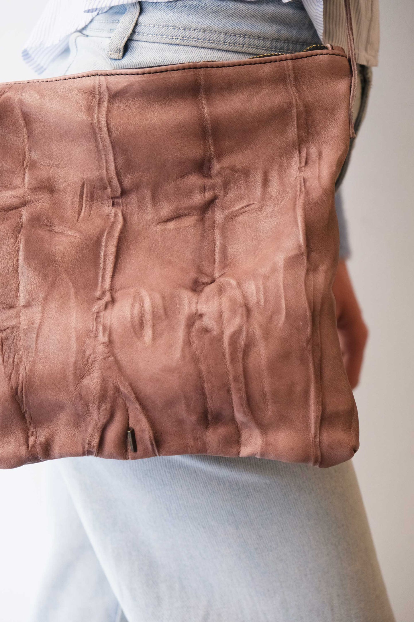 Valentina small hobo bag in taupe lomè leather - Made in Italy -