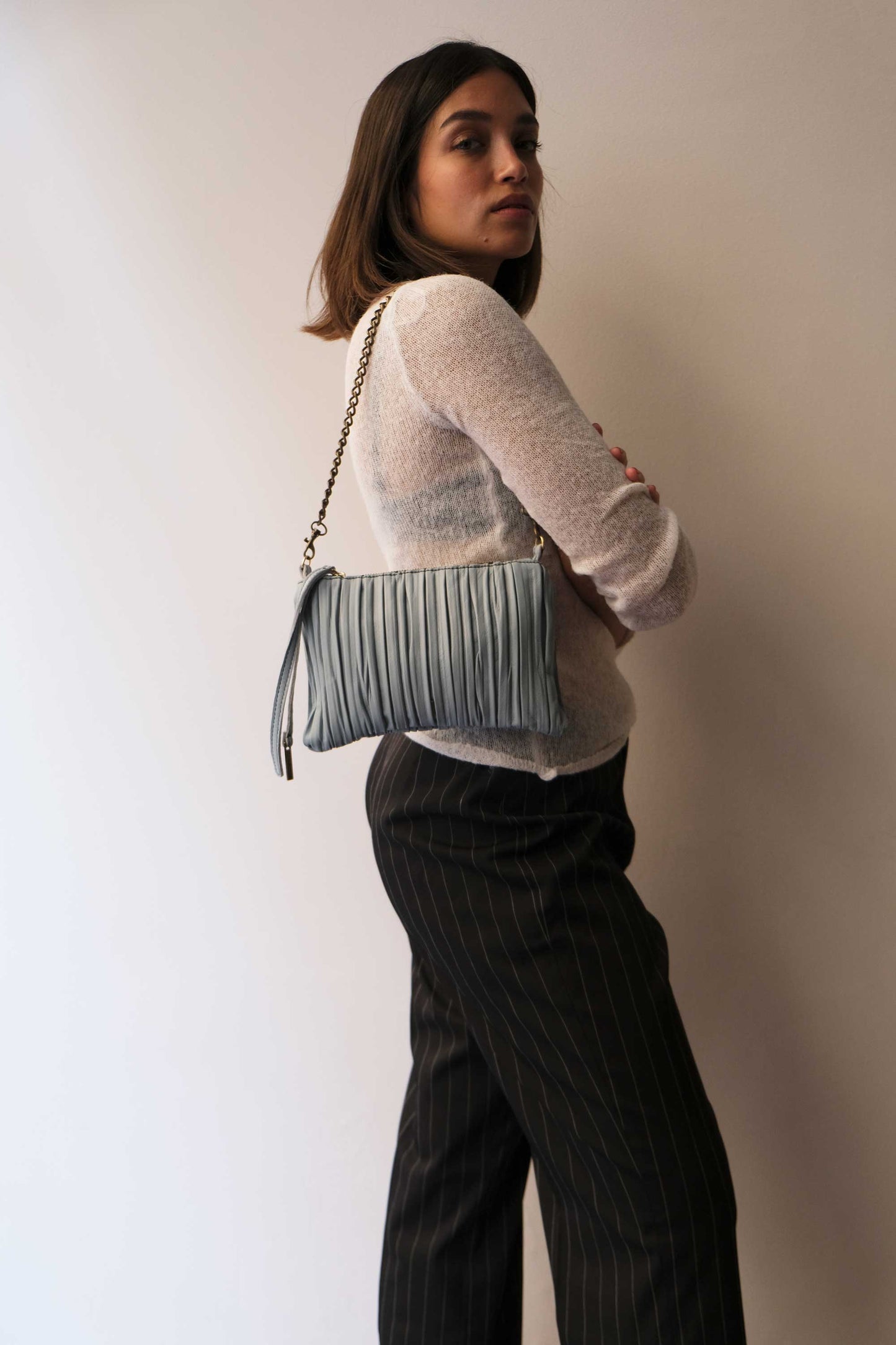 Mikin pochette in sky blue pleated soft leather - Made in Italy -