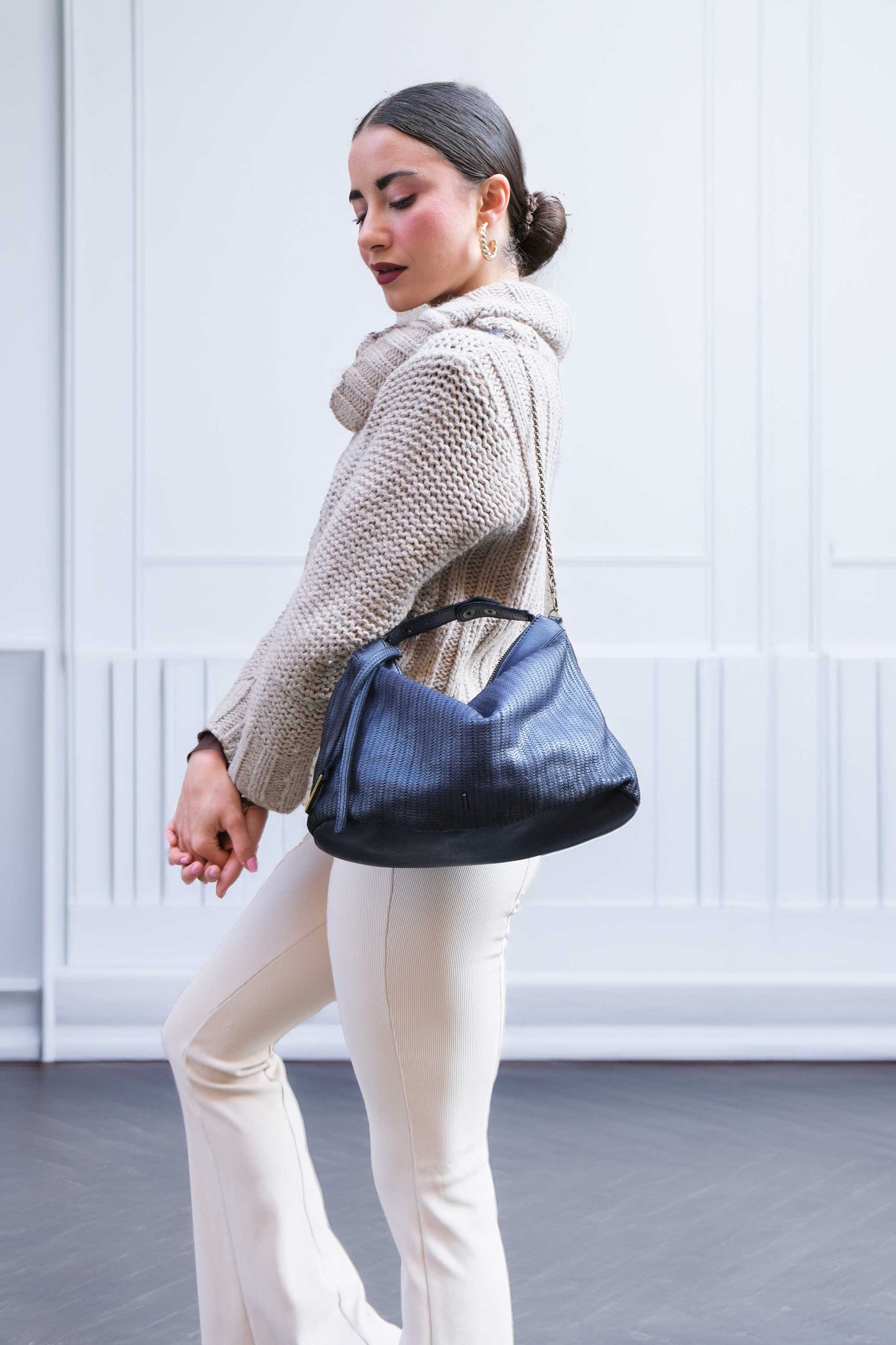 Chicca Media hobo bag in cobalt turner calf soft leather - Made in Italy-