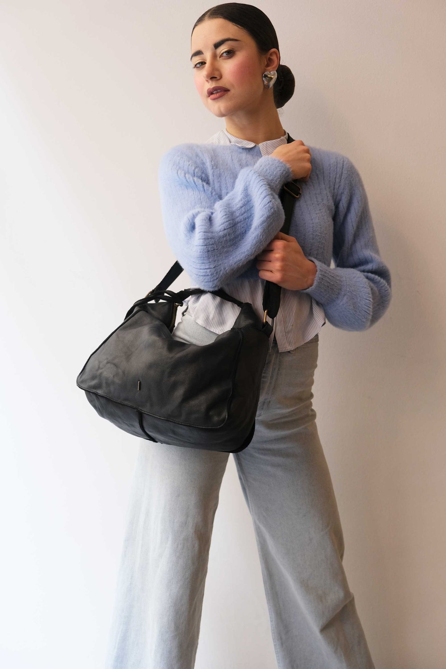 Rechi Big black garment-dyed leather - Made in Italy -