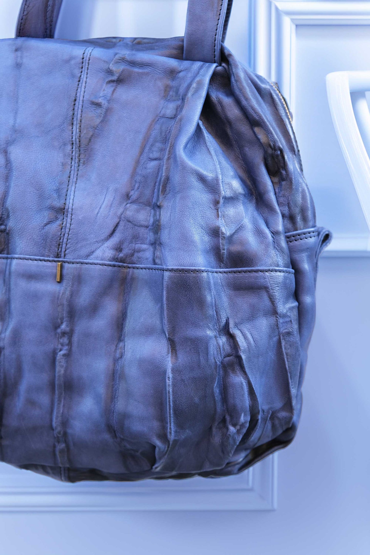 Riri tote bag in soft nappa lomé cobalt - Made in Italy -