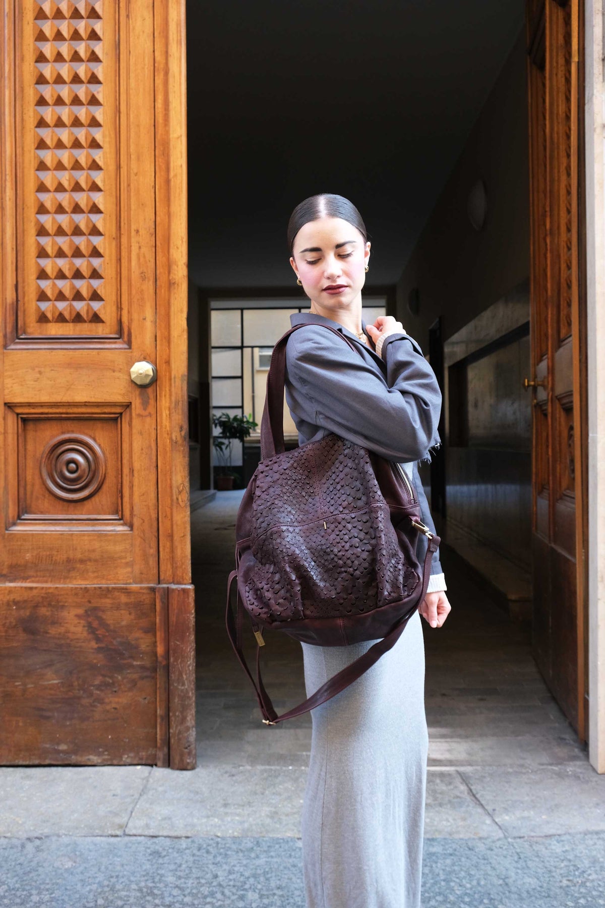Riri borsa tote in nappa traforata prugna- Made in Italy -