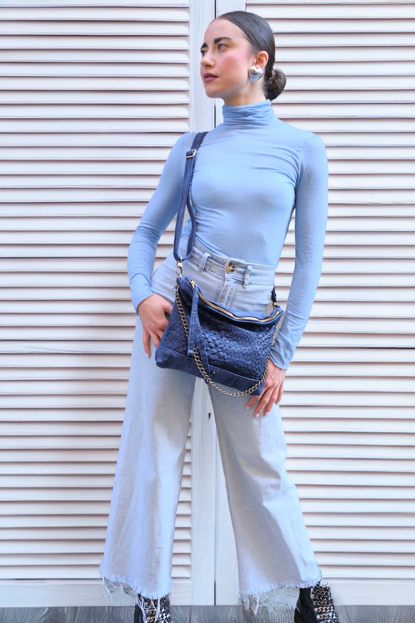 Zoe in cobalt perforated nappa leather - Made in Italy -