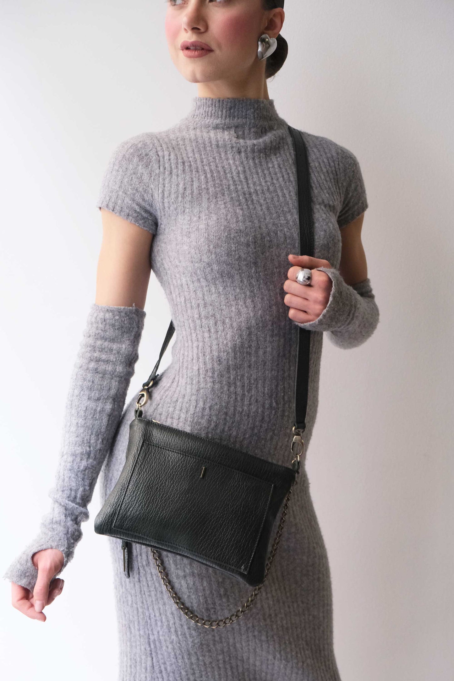 Mikin pino pochette in vegetable-tanned leather – Made in Italy -