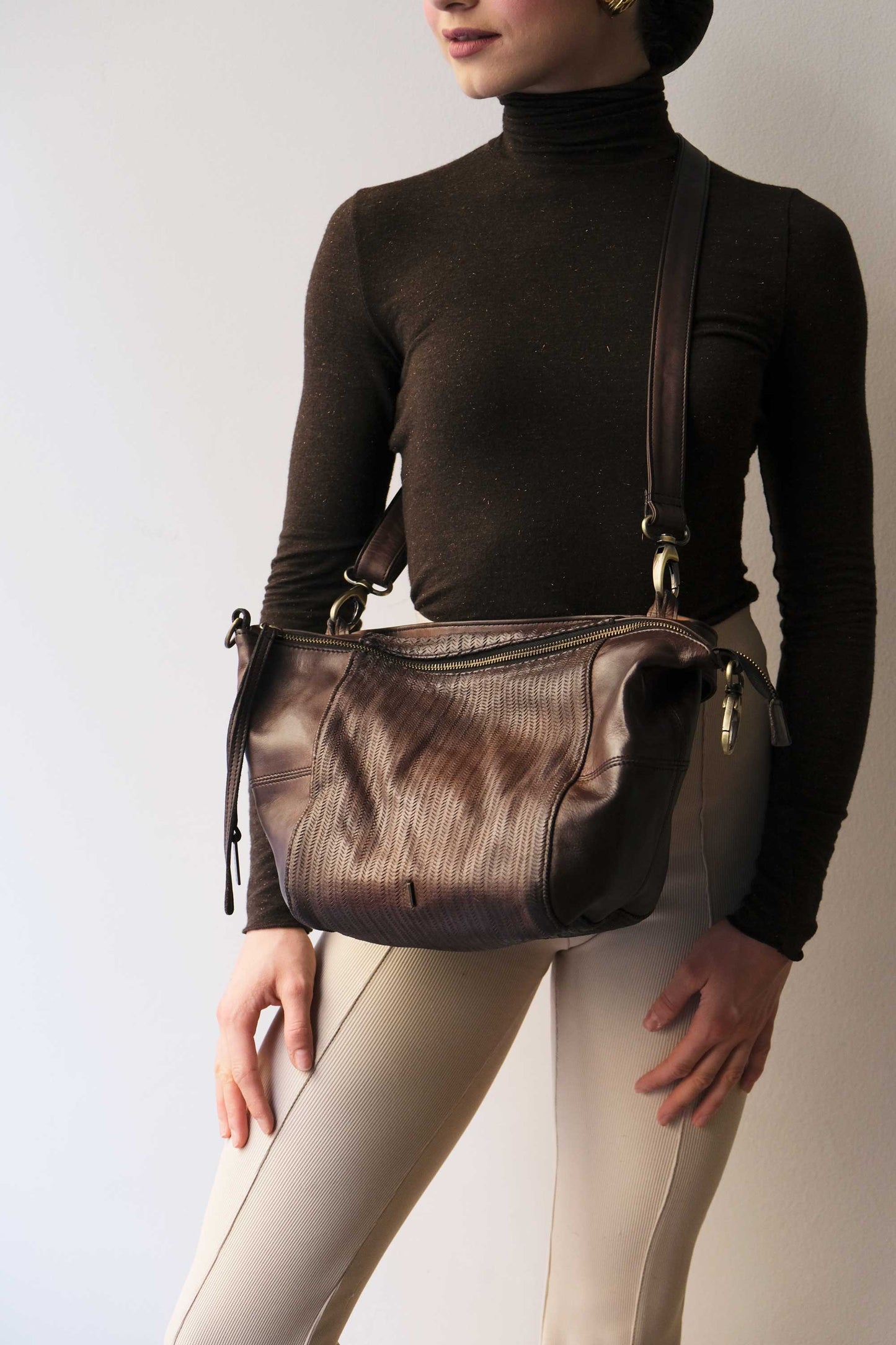 Mina media tote bag in turner caffè soft leather - Made in Italy -