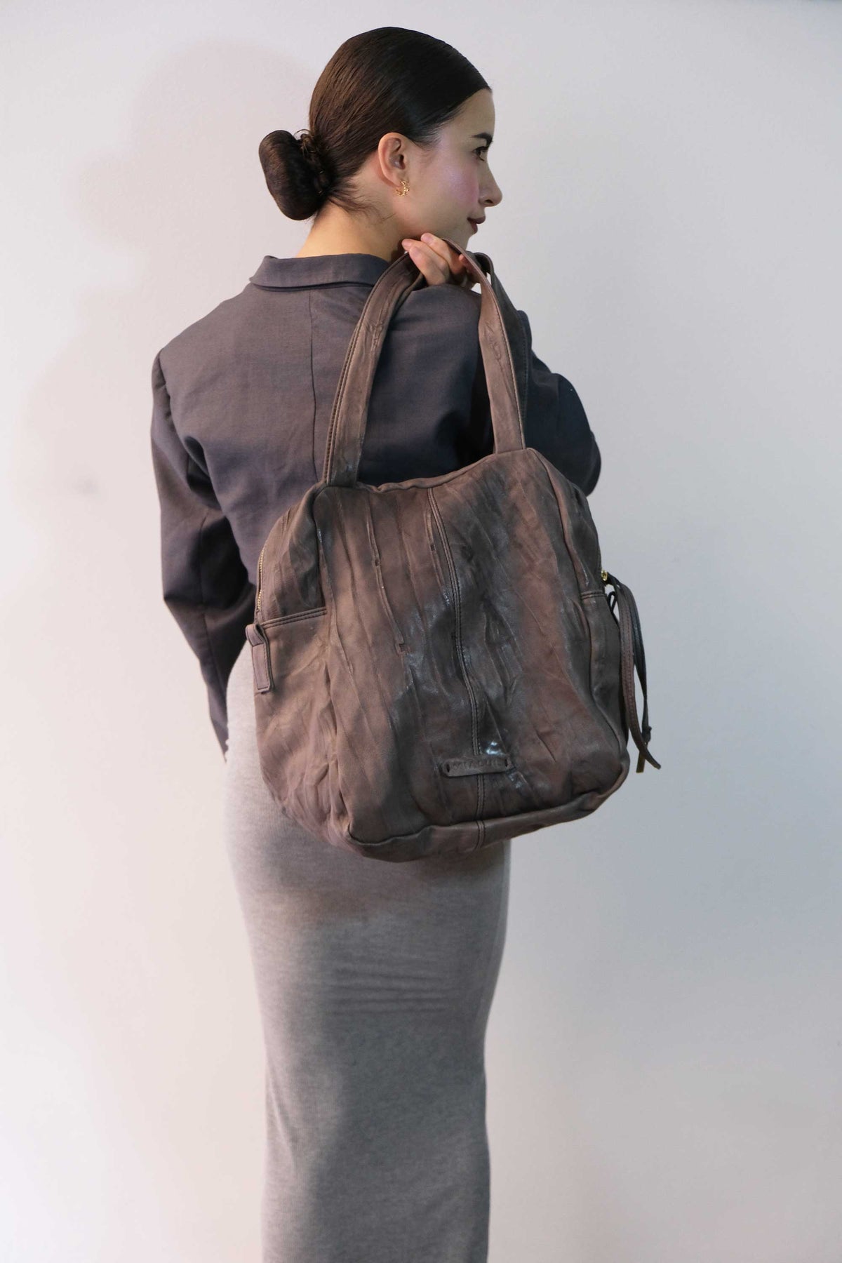 Riri tote bag in soft nappa lomé tobacco - Made in Italy -